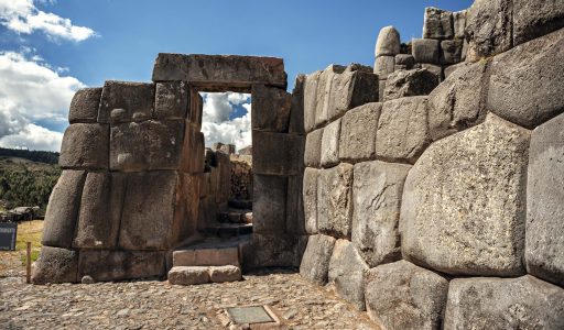 sacsayhuaman